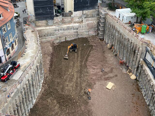 Herbstpause auf der Vier Giebel-Baustelle